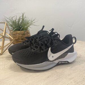 Women's Nike Pegasus Trail 5